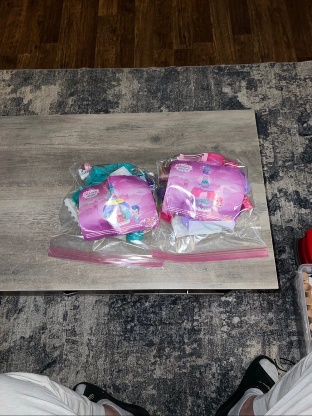 Nickelodeon Shimmer and Shine Mega Bloks Cupcake Palace/ Tea Party Playset